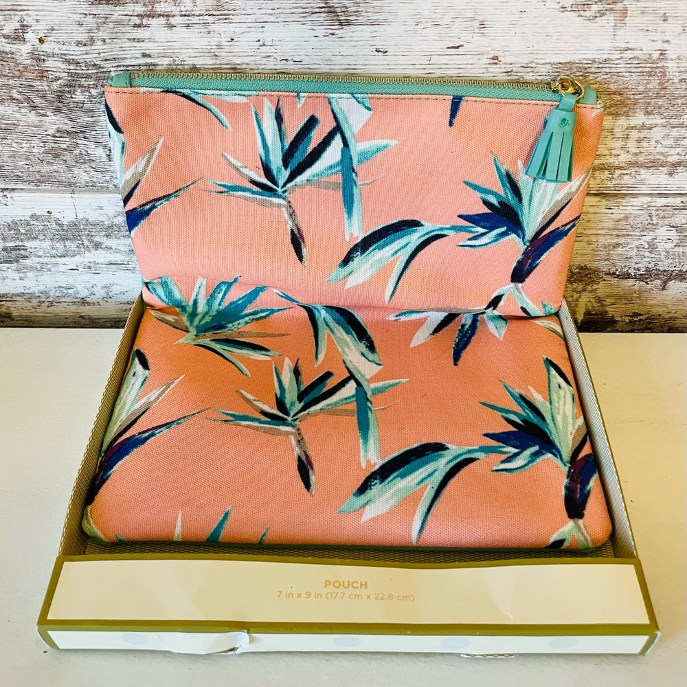 Women’s clutch